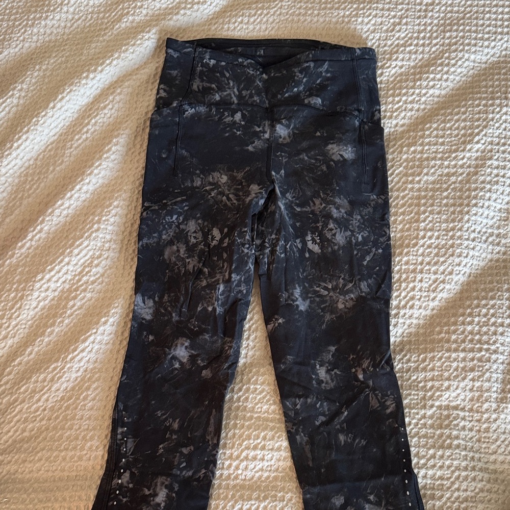 Stylish Black and Gray Women's Leggings